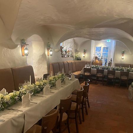 Hotel Restaurant Altes Badhaus Eberbach  Bagian luar foto
