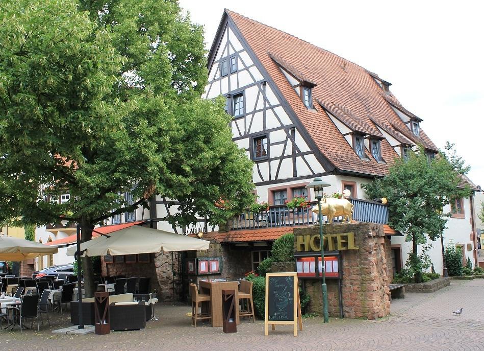 Hotel Restaurant Altes Badhaus Eberbach  Bagian luar foto
