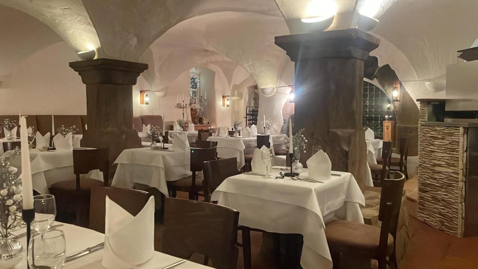 Hotel Restaurant Altes Badhaus Eberbach  Bagian luar foto