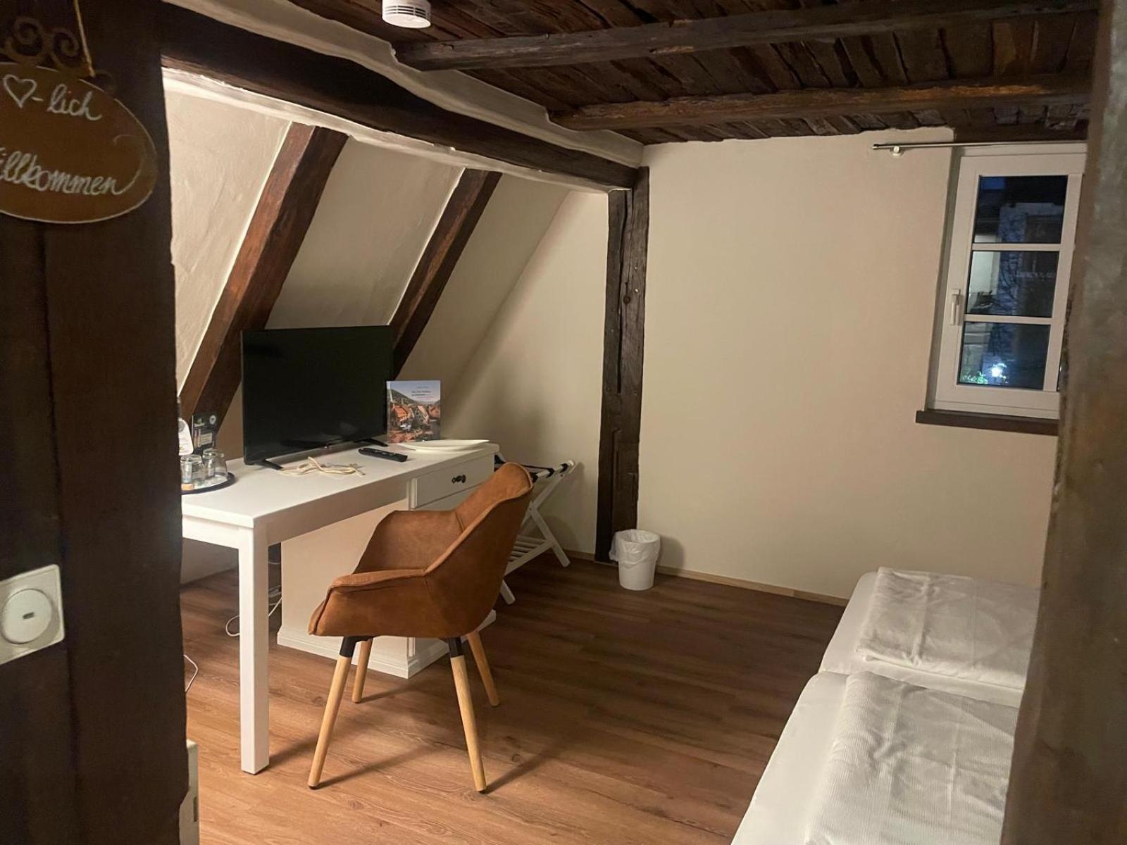 Hotel Restaurant Altes Badhaus Eberbach  Bagian luar foto