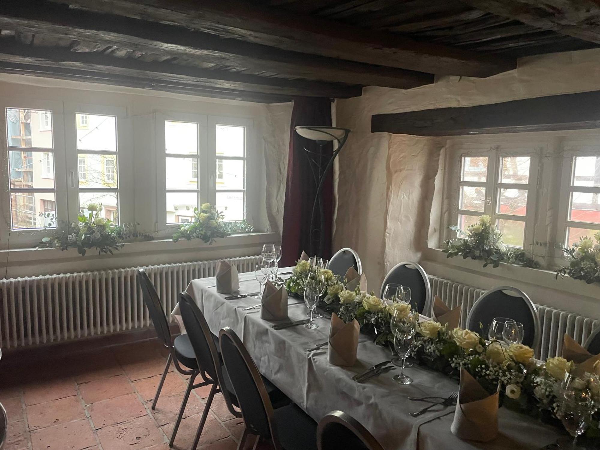 Hotel Restaurant Altes Badhaus Eberbach  Bagian luar foto