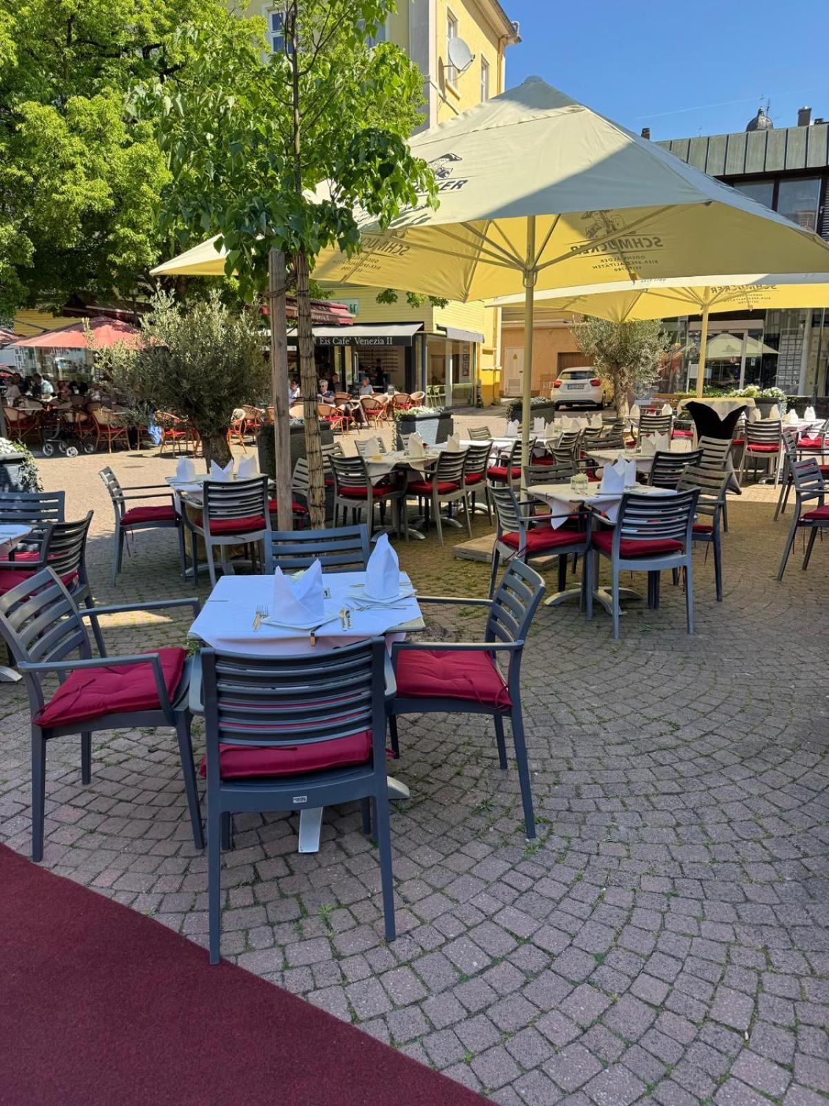 Hotel Restaurant Altes Badhaus Eberbach  Bagian luar foto